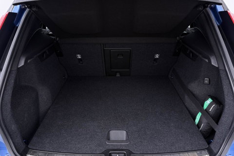 Volvo XC40 T5 Twin Engine R-Design | ACC | Trekhaak | BLIS | Stoelverwarming | Camera | Getint glas | 20 Inch