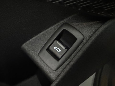 BMW X1 XDrive30e Memory|H/K|HuD|360c|Trekhaak|Keyless