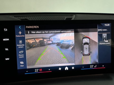 BMW X1 XDrive30e Memory|H/K|HuD|360c|Trekhaak|Keyless