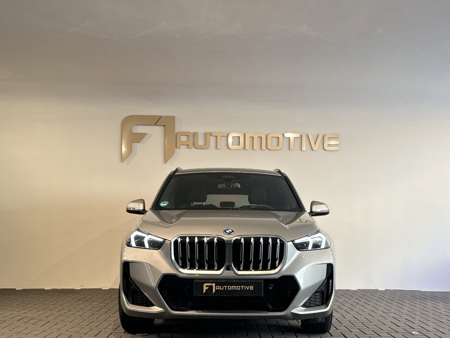 BMW X1 XDrive30e Memory|H/K|HuD|360c|Trekhaak|Keyless