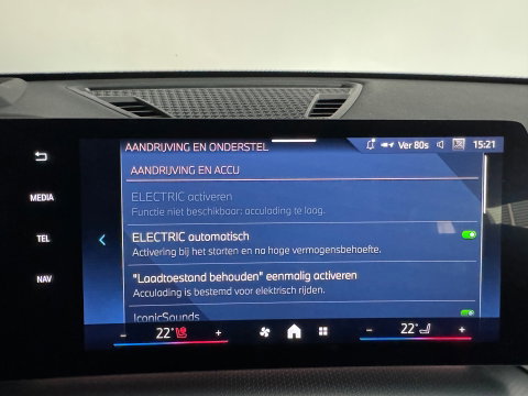 BMW X1 XDrive30e Memory|H/K|HuD|360c|Trekhaak|Keyless
