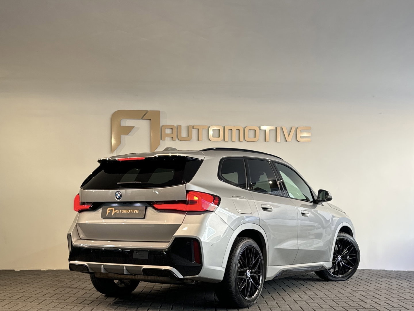 BMW X1 XDrive30e Memory|H/K|HuD|360c|Trekhaak|Keyless