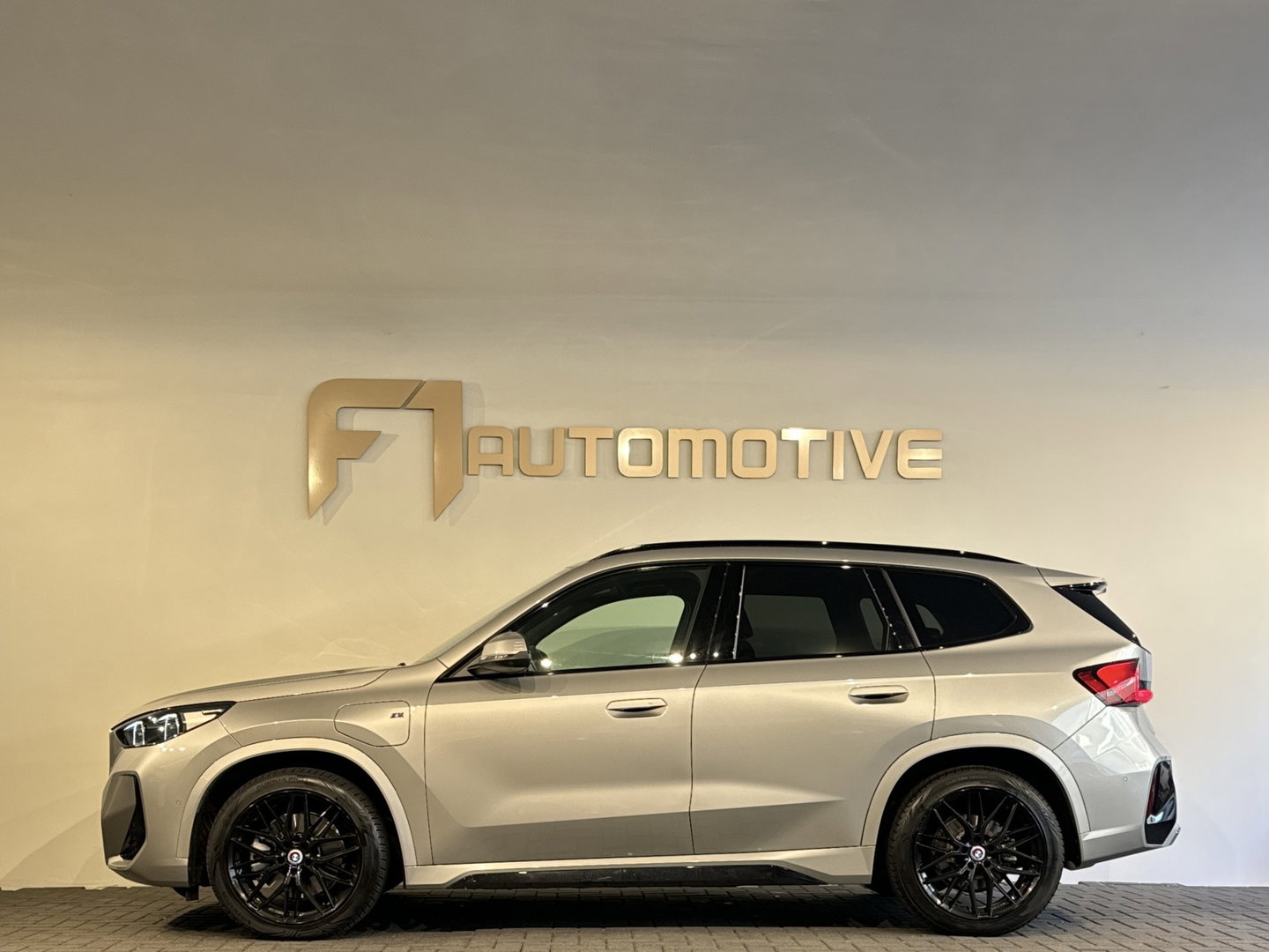 BMW X1 XDrive30e Memory|H/K|HuD|360c|Trekhaak|Keyless