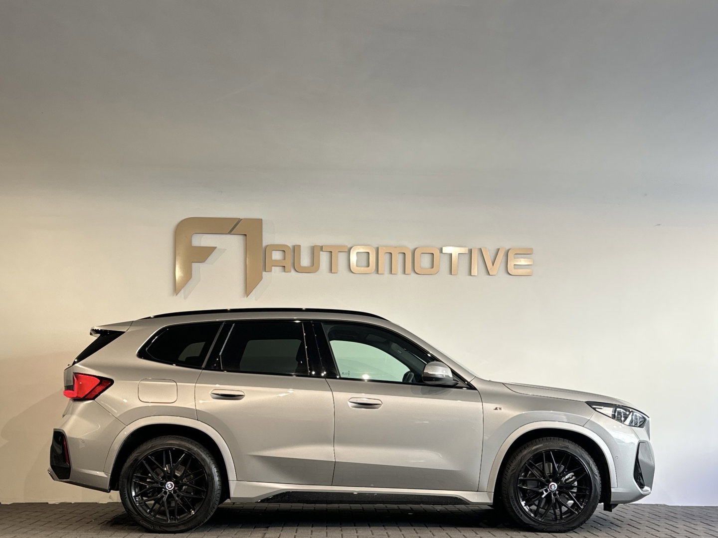 BMW X1 XDrive30e Memory|H/K|HuD|360c|Trekhaak|Keyless