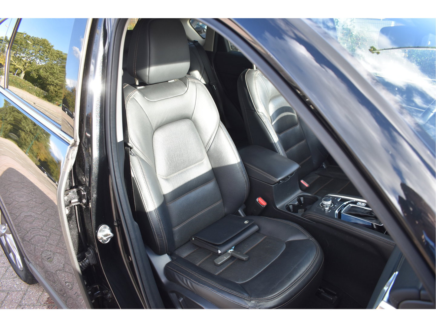 Mazda CX-5 2.0 SkyActiv-G 165 Business Luxury | NL-Auto | Keyless | 360 gr.camera | HUD | Stoelventilatie | BOSE | Carplay | 4-Seasons