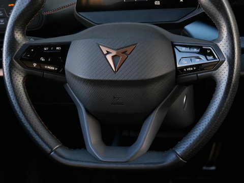 CUPRA Born 62kWh BUSINESS PLUS/ CAMERA/ PDC V+A/ NL-AUTO/ SOH 94%