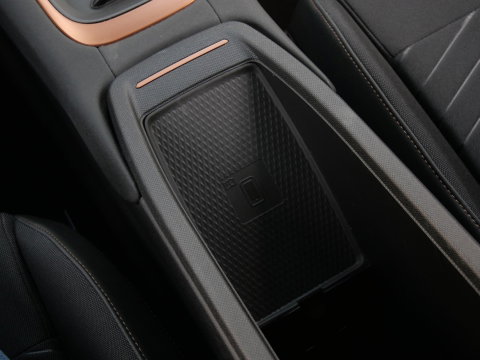 CUPRA Born 62kWh BUSINESS PLUS/ CAMERA/ PDC V+A/ NL-AUTO/ SOH 94%