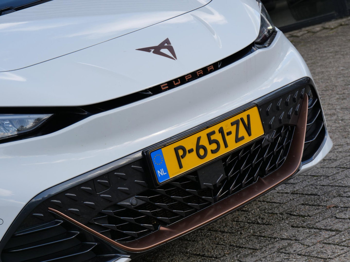 CUPRA Born 62kWh BUSINESS PLUS/ CAMERA/ PDC V+A/ NL-AUTO/ SOH 94%