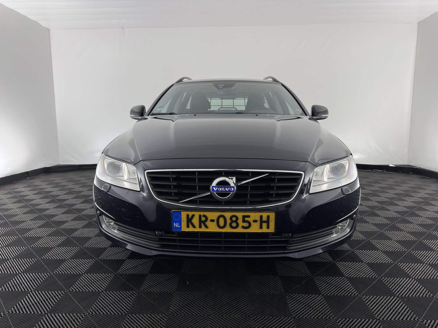 Volvo V70 2.0 D4 Momentum Aut. *LEATHER | XENON | HEATED-COMFORTSEATS | NAVI-FULLMAP | ECC | PDC | CRUISE | 17''ALU*