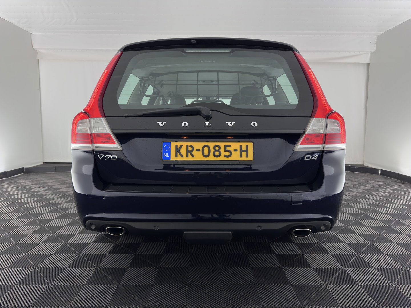 Volvo V70 2.0 D4 Momentum Aut. *LEATHER | XENON | HEATED-COMFORTSEATS | NAVI-FULLMAP | ECC | PDC | CRUISE | 17''ALU*