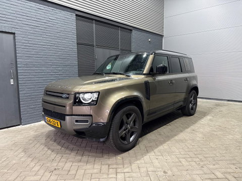 Land Rover Defender 110 P400e X-Dynamic SE | Panoramadak | Trekhaak | Luchtvering | 360° Camera | Meridian | Stoel+Stuurverwarming | BLIS | ACC