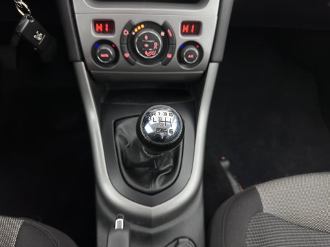Peugeot 308 1.6 e-HDi Active *NAVI-FULLMAP | COMFORT-SEATS | ECC | PDC | CRUISE | 16''ALU | TOWBAR*
