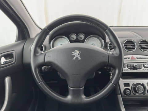 Peugeot 308 1.6 e-HDi Active *NAVI-FULLMAP | COMFORT-SEATS | ECC | PDC | CRUISE | 16''ALU | TOWBAR*