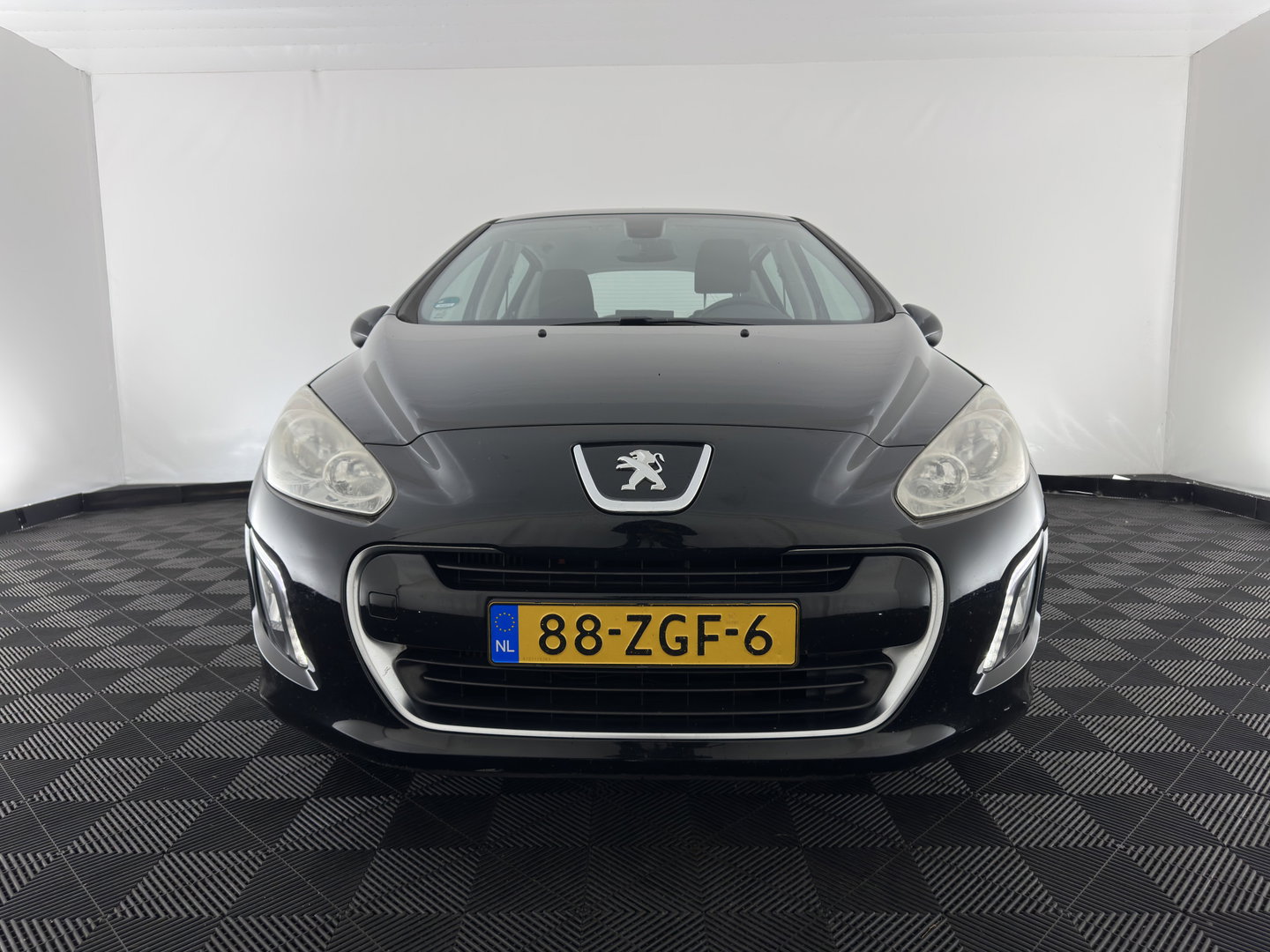 Peugeot 308 1.6 e-HDi Active *NAVI-FULLMAP | COMFORT-SEATS | ECC | PDC | CRUISE | 16''ALU | TOWBAR*