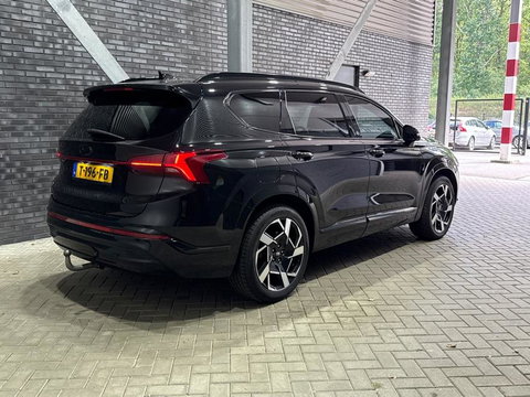 Hyundai Santa Fe 1.6 T-GDI PHEV Premium Plus Sky 7p. | Panoramadak | Stoelventilatie | Head-Up | 360° Camera | Trekhaak | Stoel+stuurverwarming | 20 Inch