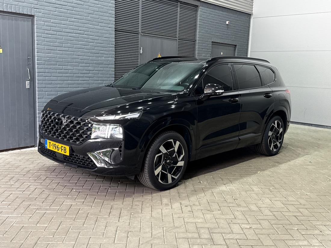 Hyundai Santa Fe 1.6 T-GDI PHEV Premium Plus Sky 7p. | Panoramadak | Stoelventilatie | Head-Up | 360° Camera | Trekhaak | Stoel+stuurverwarming | 20 Inch