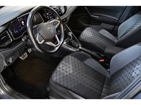 Volkswagen Taigo 1.5 R-Line Schuifkanteldak, Apple Carplay