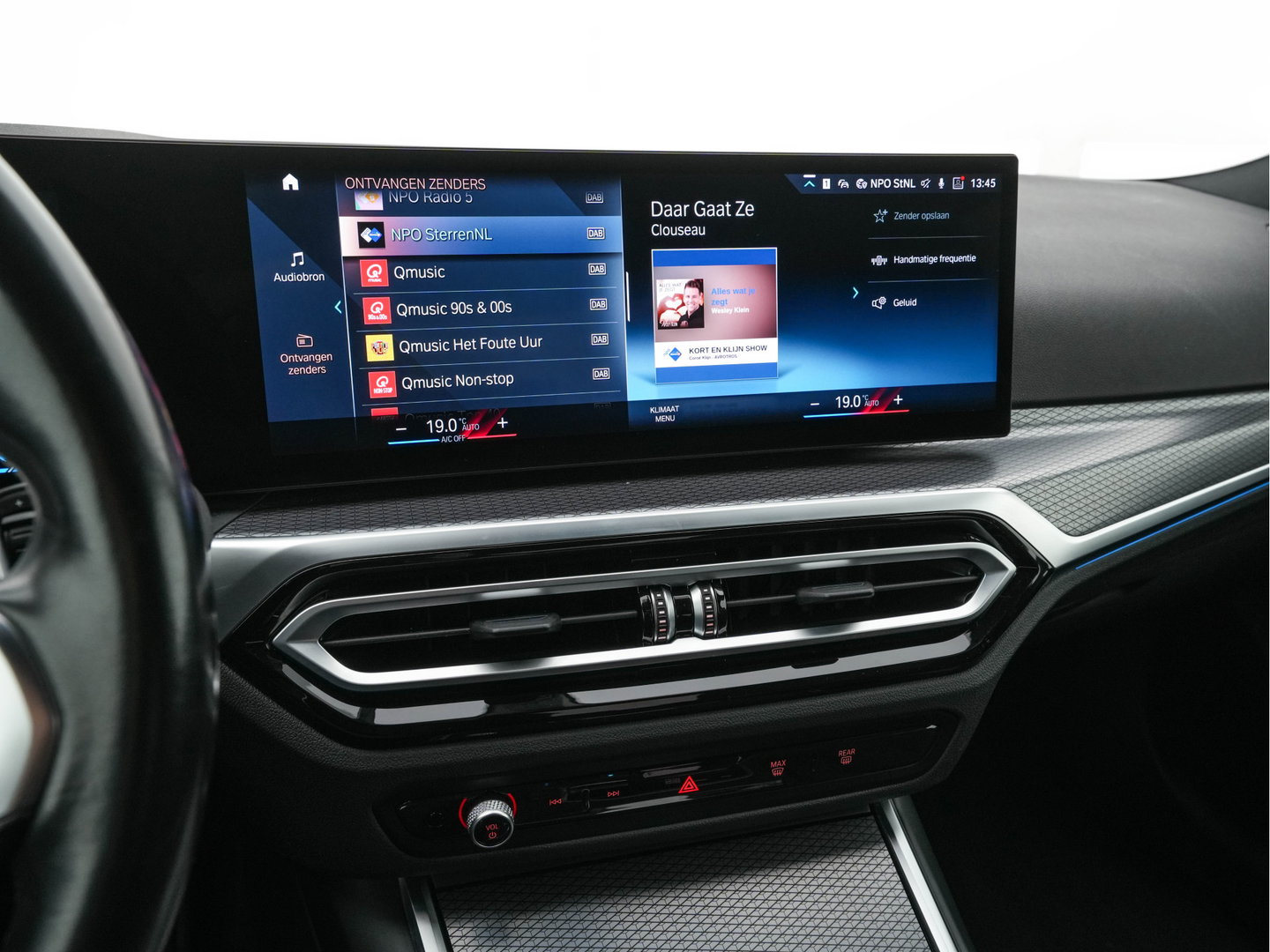 BMW 3-serie 320e M-Sportpack (Plug-in) (INCL.BTW) *LEATHER-MICROFIBRE | FULL-LED | SPORTSEATS | WIDESCREEN-DIGI-COCKPIT | AMBIENT-LIGHT | DAB+ | PRIVACY-GLASS | NAVI-FULLMAP | ECC | PDC | 18''ALU*