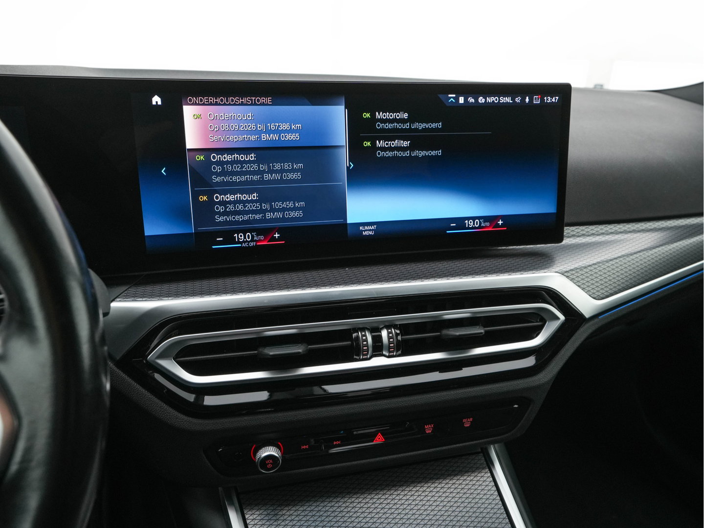 BMW 3-serie 320e M-Sportpack (Plug-in) (INCL.BTW) *LEATHER-MICROFIBRE | FULL-LED | SPORTSEATS | WIDESCREEN-DIGI-COCKPIT | AMBIENT-LIGHT | DAB+ | PRIVACY-GLASS | NAVI-FULLMAP | ECC | PDC | 18''ALU*