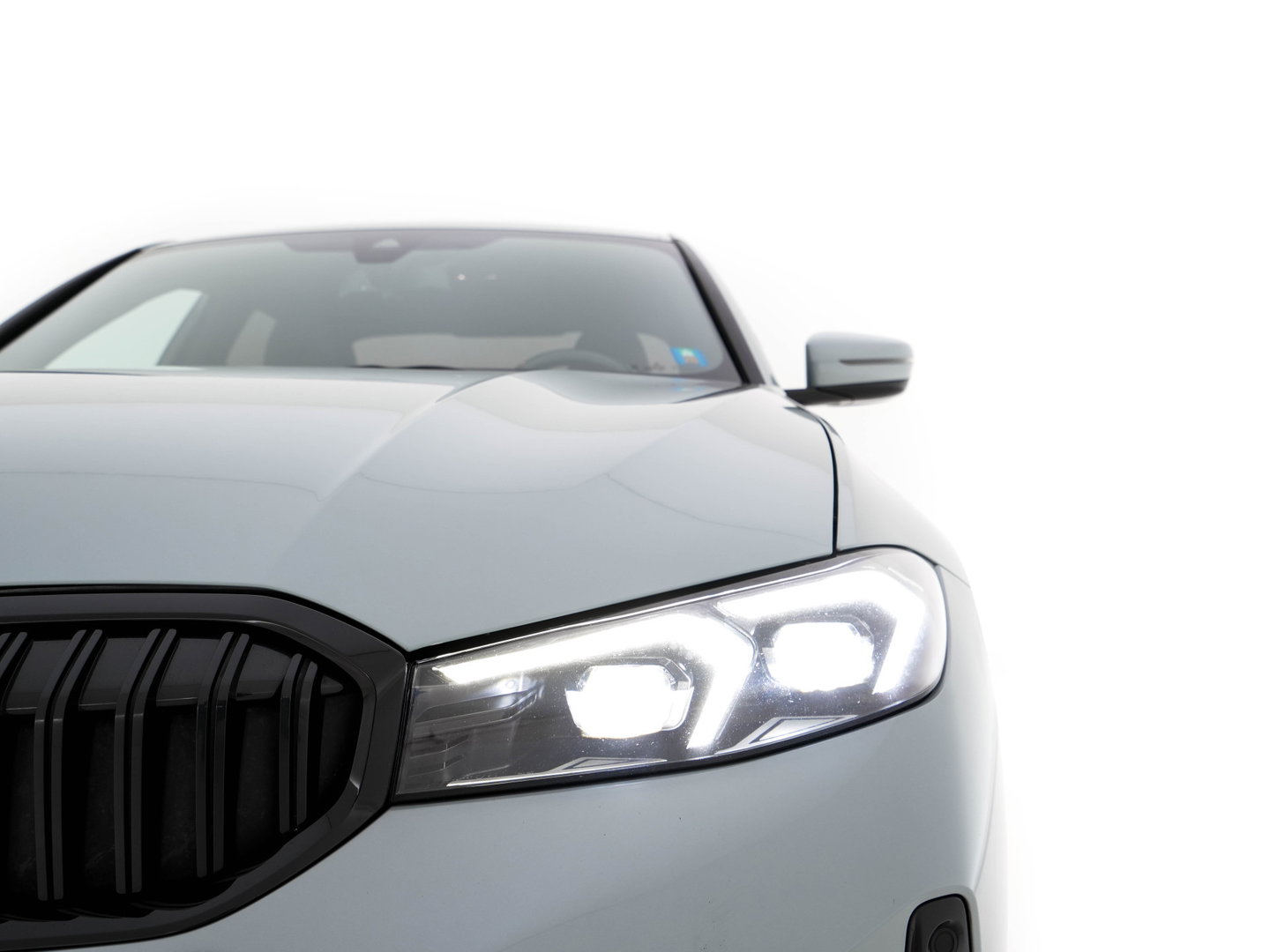 BMW 3-serie 320e M-Sportpack (Plug-in) (INCL.BTW) *LEATHER-MICROFIBRE | FULL-LED | SPORTSEATS | WIDESCREEN-DIGI-COCKPIT | AMBIENT-LIGHT | DAB+ | PRIVACY-GLASS | NAVI-FULLMAP | ECC | PDC | 18''ALU*