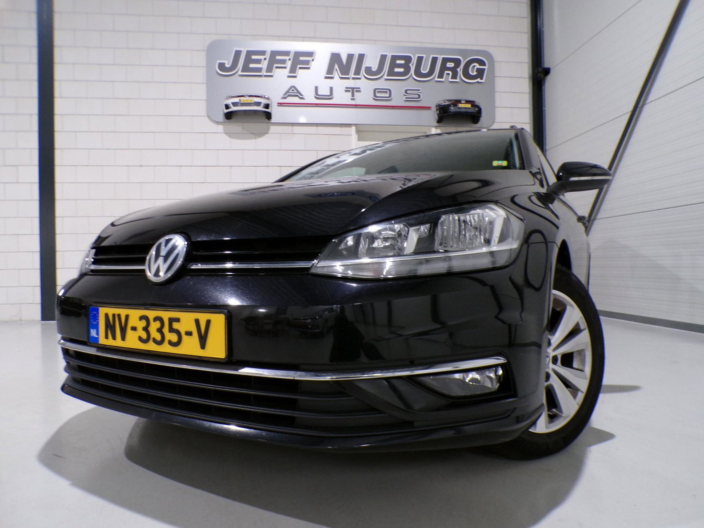 Volkswagen Golf Variant 1.0 TSI Comfortline "Origineel NL!" Apple-Carplay Parkeersensoren Adaptive-cruise Navigatie DAB+ Bluetooth