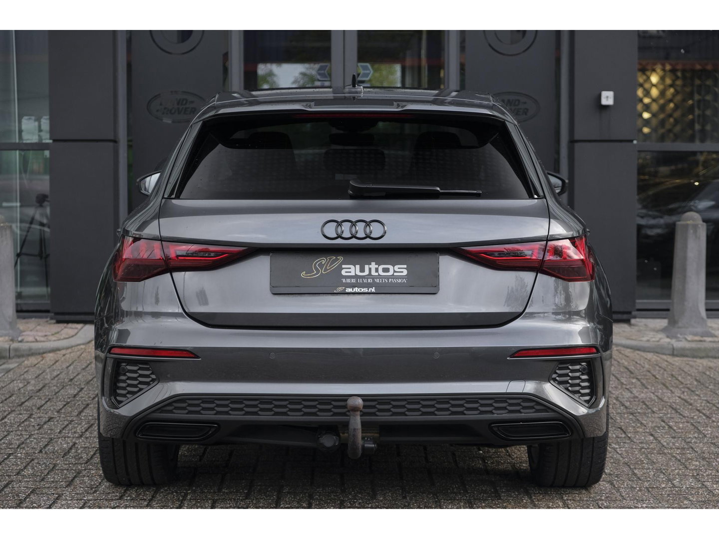 Audi A3 Sportback 35 TFSI 150pk S-line Carplay Virtual cockpit Sportstoelen Matrix 19" LMV S3 Black pack