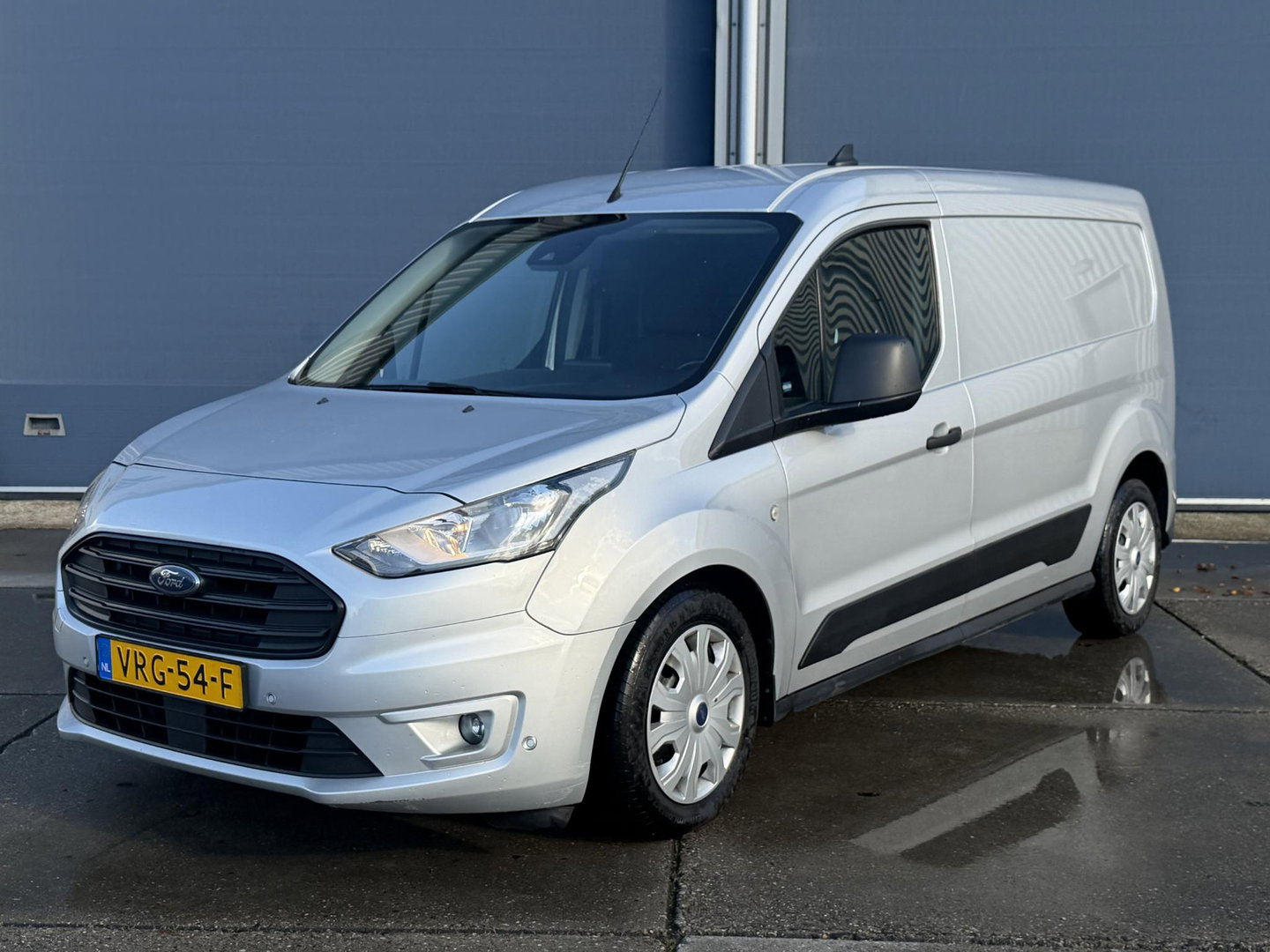 Ford Transit Connect 1.5 EcoBlue L2 Trend AIRCO / CRUISE CONTROLE / CARPLAY / STOELVERWARMING / LEES TEKST