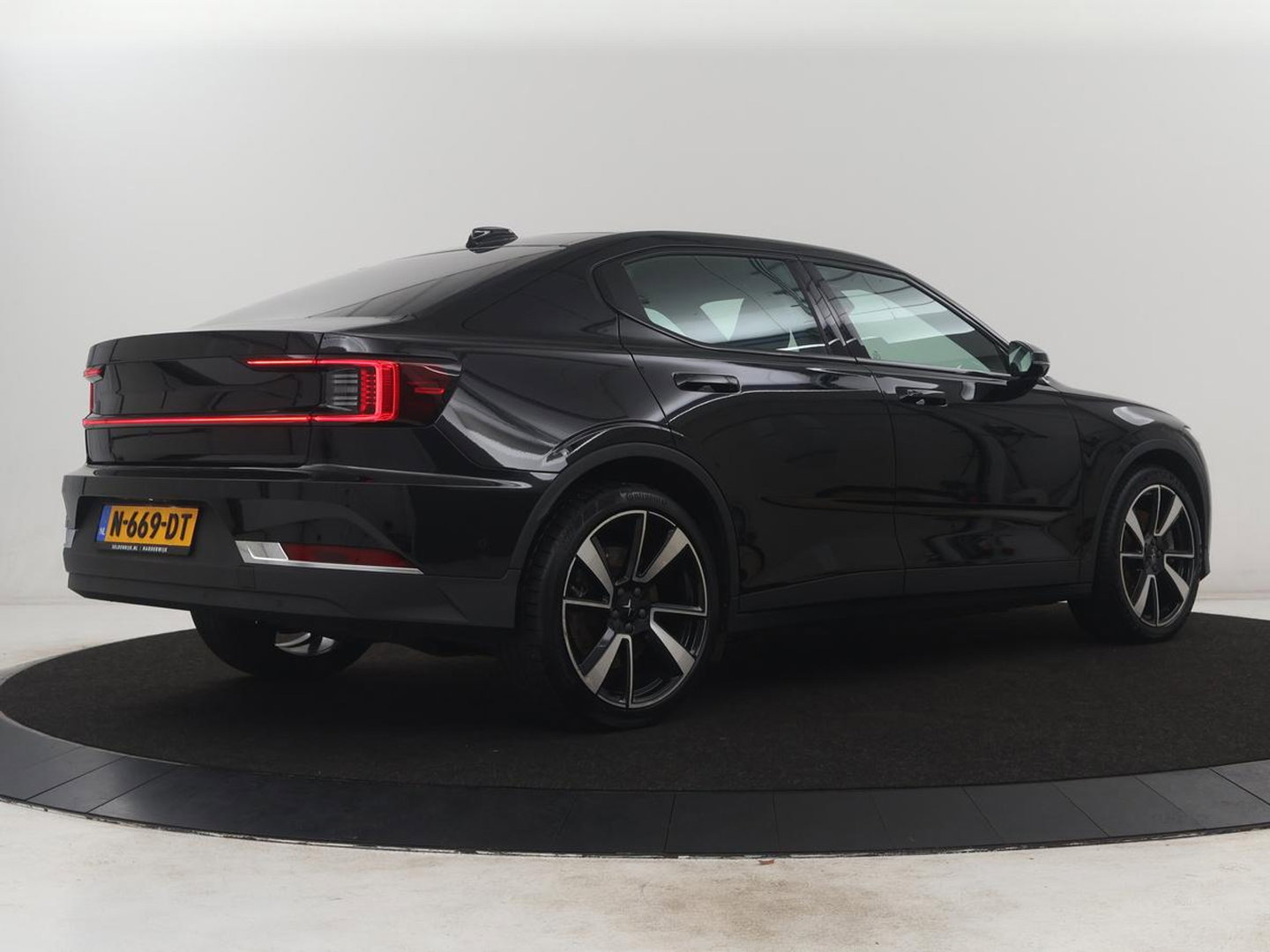Polestar 2 Long Range Dual Motor 78 kWh