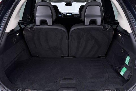 Volvo XC90 T8 Ultra Bright | Luchtvering | B&W | 22 Inch | Panoramadak | Trekhaak | 360° Camera | Head-Up | Massage