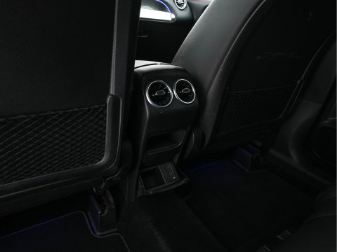 Mercedes-Benz GLB 200 Premium (INCL.BTW) Aut. *LEATHER-MICROFIBRE | FULL-LED | BLIND-SPOT | AMBIENT-LIGHT | WIDE-SCREEN-DIGICOCKPIT | HEATED-SPORTSEATS | CAMERA | KEYLESS | NAVI-FULLMAP | DAB+ | PRIVACY-GLASS | PDC | CRUI