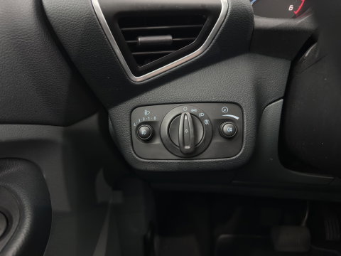 Ford Grand C-Max 2.0 TDCi Titanium Aut. *LEATHER | KEYLESS | HEATED-COMFORTSEATS | PRIVACY-GLASS | ECC | TOWBAR | 17"ALU*