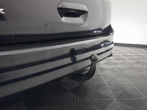 Ford Grand C-Max 2.0 TDCi Titanium Aut. *LEATHER | KEYLESS | HEATED-COMFORTSEATS | PRIVACY-GLASS | ECC | TOWBAR | 17"ALU*