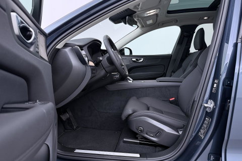 Volvo XC60 T8 Plus Dark | FACELIFT | ACC | Panoramadak | Head-Up | Harman/Kardon | 360° Camera | BLIS