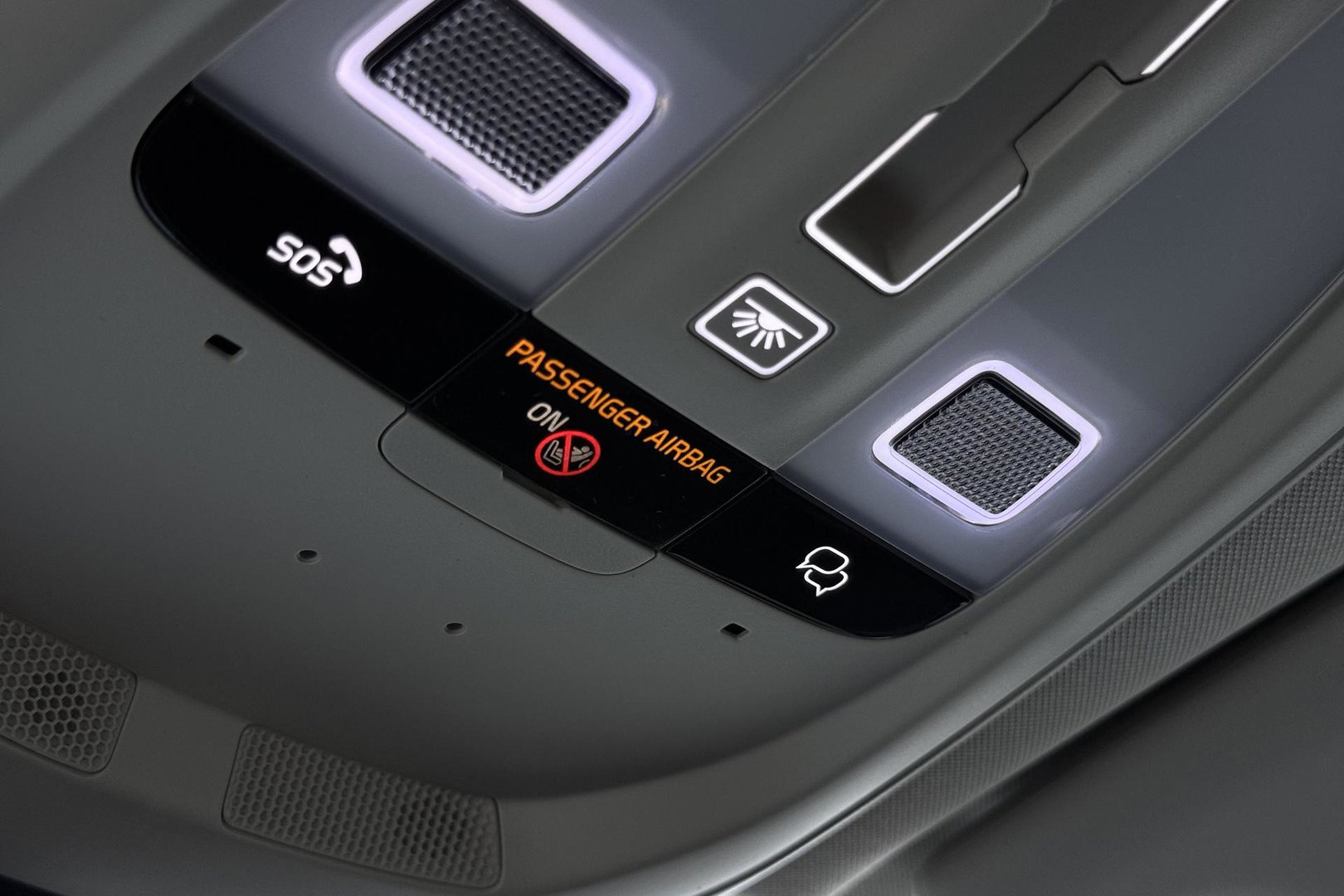 Volvo XC60 T8 Plus Dark | FACELIFT | ACC | Panoramadak | Head-Up | Harman/Kardon | 360° Camera | BLIS