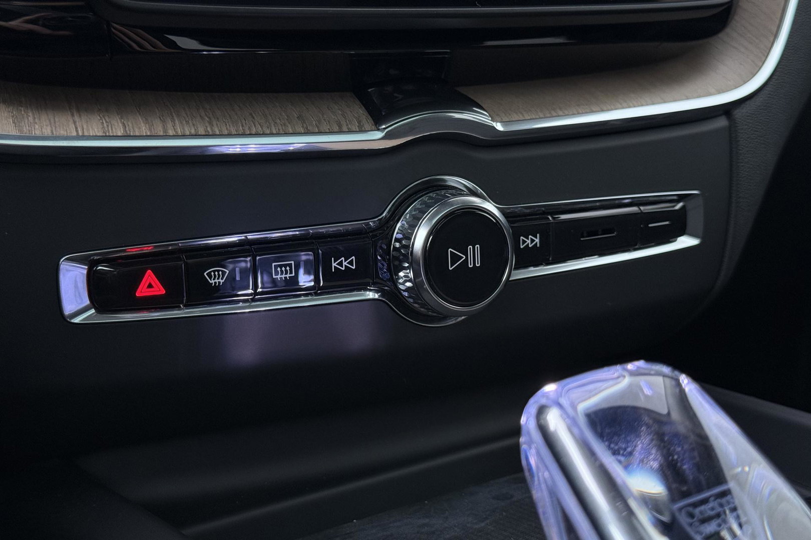 Volvo XC60 T8 Plus Dark | FACELIFT | ACC | Panoramadak | Head-Up | Harman/Kardon | 360° Camera | BLIS