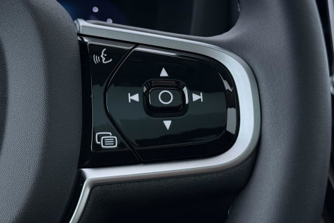 Volvo XC60 T8 Plus Dark | FACELIFT | ACC | Panoramadak | Head-Up | Harman/Kardon | 360° Camera | BLIS