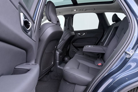 Volvo XC60 T8 Plus Dark | FACELIFT | ACC | Panoramadak | Head-Up | Harman/Kardon | 360° Camera | BLIS