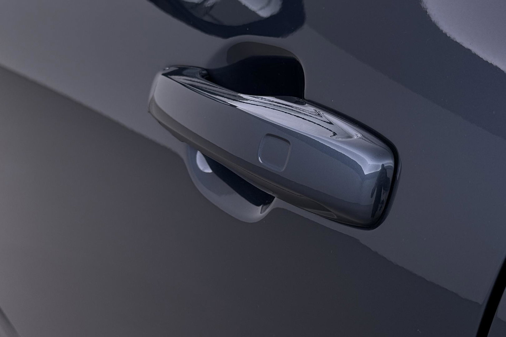 Volvo XC60 T8 Plus Dark | FACELIFT | ACC | Panoramadak | Head-Up | Harman/Kardon | 360° Camera | BLIS