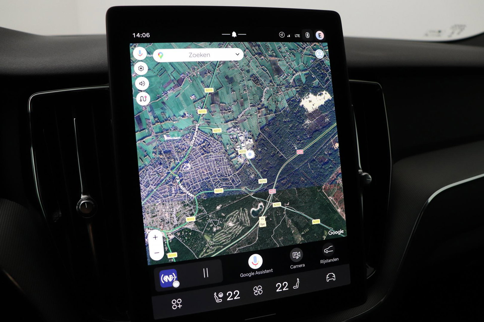 Volvo XC60 T8 Plus Black Edition | Harman/Kardon | ACC | 360° Camera | BLIS | Stoel+Stuurverwarming | Keyless | 21 Inch