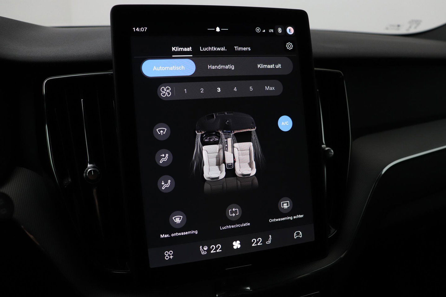Volvo XC60 T8 Plus Black Edition | Harman/Kardon | ACC | 360° Camera | BLIS | Stoel+Stuurverwarming | Keyless | 21 Inch