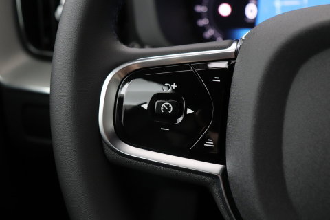 Volvo XC60 T8 Plus Black Edition | Harman/Kardon | ACC | 360° Camera | BLIS | Stoel+Stuurverwarming | Keyless | 21 Inch