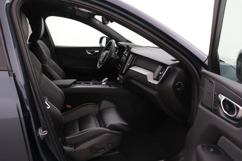 Volvo XC60 T8 Plus Black Edition | Harman/Kardon | ACC | 360° Camera | BLIS | Stoel+Stuurverwarming | Keyless | 21 Inch