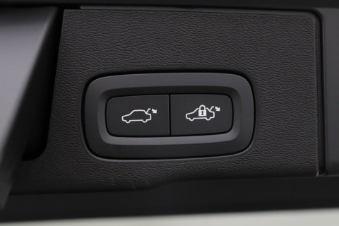 Volvo XC60 T8 Plus Black Edition | Harman/Kardon | ACC | 360° Camera | BLIS | Stoel+Stuurverwarming | Keyless | 21 Inch