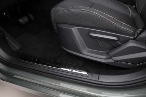 Lynk & Co 01 Lynk&co 1.5 Core | ACC | Camera | Carplay | 19 inch | LED | Draadloos opladen