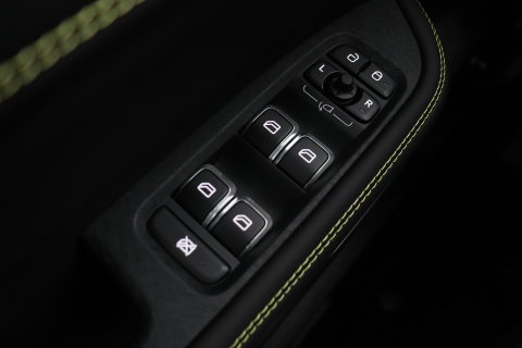 Lynk & Co 01 Lynk&co 1.5 Core | ACC | Camera | Carplay | 19 inch | LED | Draadloos opladen