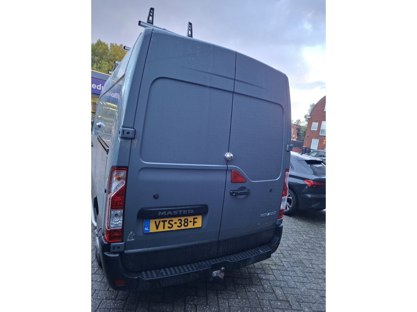 Renault Master T35 2.3 dCi 180 L2H2 Energy Comfort ,ZELF NIEUW GELEVERD EN ONDERHOUDEN ,ORGINEEL NEDERLANDSE AUTO ,BOEKJES ,NAP