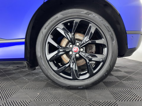 Jaguar I-PACE EV400 Business Edition SE 90 kWh Aut. *PANO | LEATHER | FULL-LED | HEATED-SPORTSEATS | MEMORY-PACK | BLIND-SPOT | MERIDIAN-SOUND | DIGI-COCKPIT | PRIVACY-GLASS | AMBIENT-LIGHT | CAMERA | KEYLESS | 20''ALU*