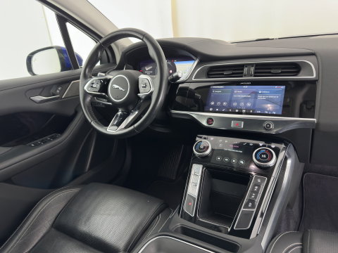 Jaguar I-PACE EV400 Business Edition SE 90 kWh Aut. *PANO | LEATHER | FULL-LED | HEATED-SPORTSEATS | MEMORY-PACK | BLIND-SPOT | MERIDIAN-SOUND | DIGI-COCKPIT | PRIVACY-GLASS | AMBIENT-LIGHT | CAMERA | KEYLESS | 20''ALU*