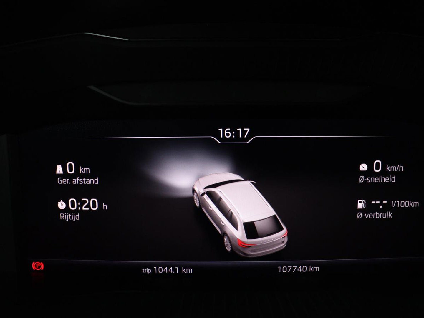 Škoda Superb Combi 1.5 TSI ACT Sportline Business | Leder/alcantara | Memory | Stoelverwarming | Virtueel dashboard | Park assist | Carplay | Navigatie | Climate control | Sfeerverlichting | Elektrische achterklep