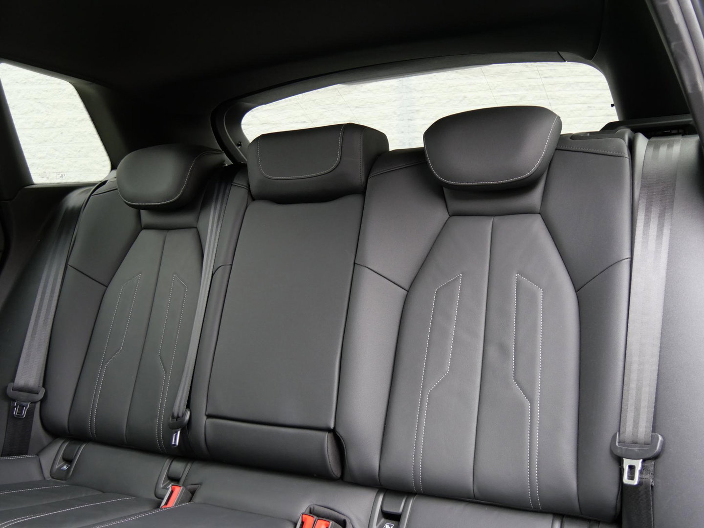 Audi Q4 e-tron 40 S-COMPETITION/ S-LINE/ LEER/ TREKHAAK/ ELEKT. STOEL/ SOH 94%